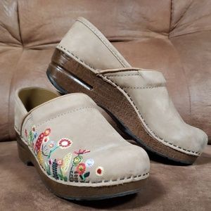 Dansko clog Shoes